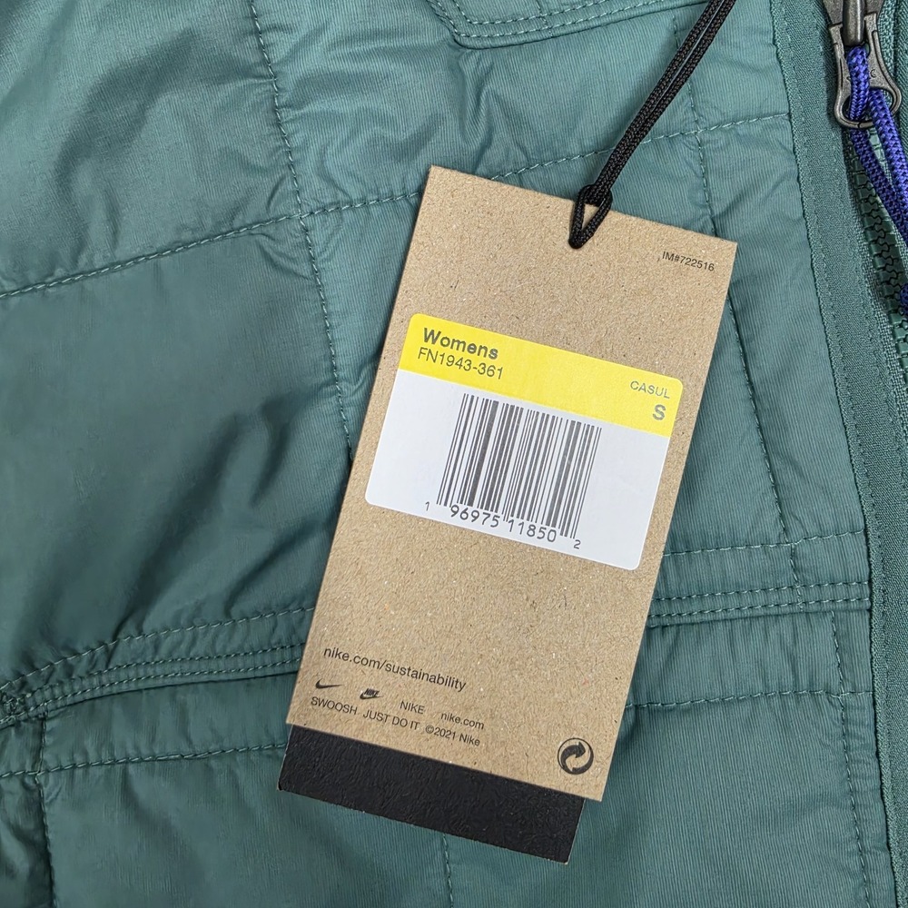 Nike ACG Therma-Fit Rope De Dope Quilted Jacket Green FN1943-361 Womens Size S - Picture 4 of 10